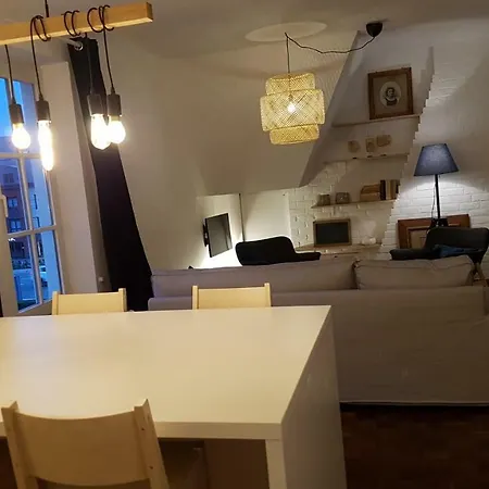 Semesterbostad Le Chanteclair